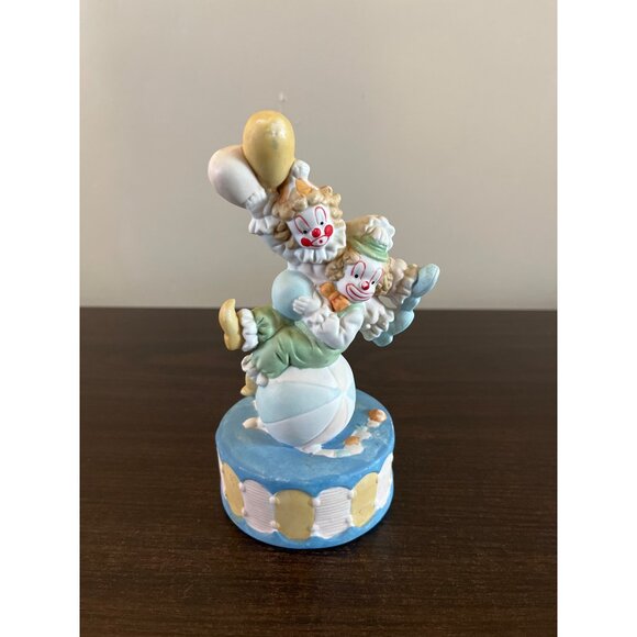 Vintage Artmark Lot Of Two Smiling Clown Figurines Circus Musicbox Balloons - Picture 8 of 13